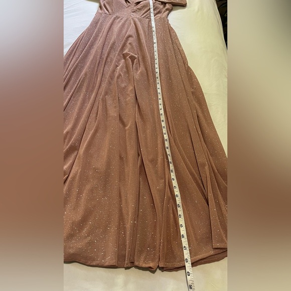 Elegant Pink Evening Gown - Picture 5 of 5